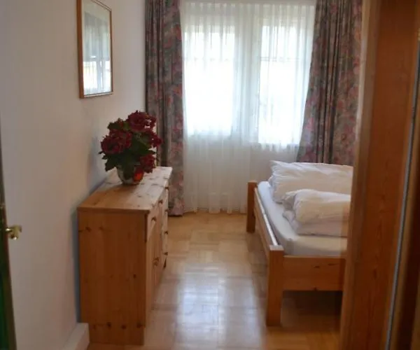 Hotel Haus Rohskopf 3*